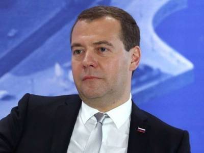 Владимир Зеленский - Дмитрий Медведев - Виктор Медведчук - Тарас Козак - Медведев выразил поддержку усилиям ОПЗЖ по недопущению введения цензуры против 112 Украина, NewsOne, ZIK - lenta.ua
