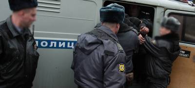 Житель Карелии заплатил две тысячи за оскорбление полицейских - stolicaonego.ru - республика Карелия