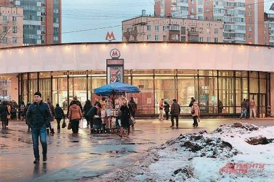 Максим Ликсутов - Московское метро сможет реставрировать станции-памятники культуры - aif.ru