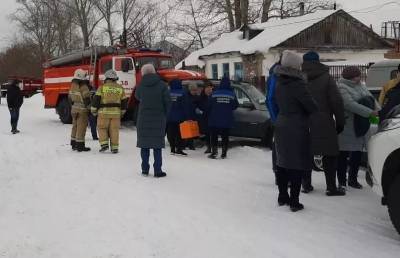 В России при падении снега с крыши погибли четыре человека - ont.by - Алтайский край