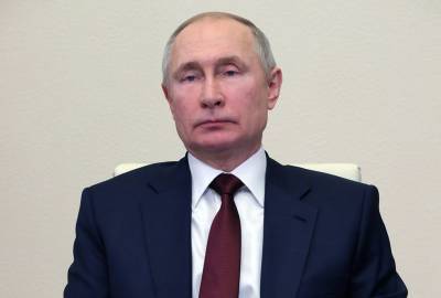 Владимир Путин - Антон Силуанов - Валерий Фальков - "Где деньги, Зин?": Путин потребовал выполнить указ о повышении зарплаты ученым - tvc.ru - Новосибирск