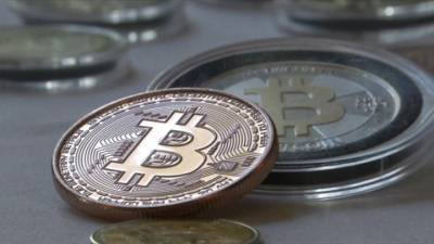 Илон Маск - Биткоин обновил исторический максимум, достигнув $41 950 - vesti.ru - США