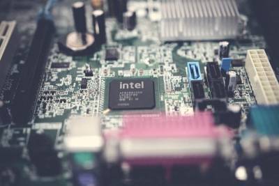 Intel укрепилась на рынке процессоров, в отличие от AMD и мира - cursorinfo.co.il