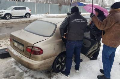 Под Киевом следователь требовал 13 тыс. долларов за закрытие дела - news.bigmir.net - США - Киев - Киевская обл.