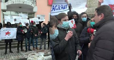 Наталья Гаврилица - Флэшмоб у офиса ПСРМ: Санду мобилизует молодежь в политических целях - eadaily.com