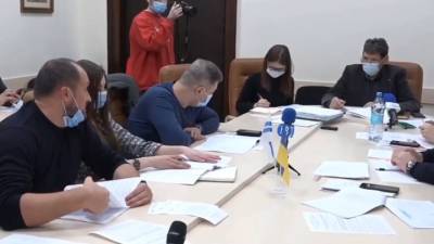 Дмитрий Иванов - В городском совете Николаева произошла перепалка из-за использования русского языка - vesti.ru