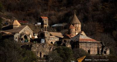 Российские миротворцы сопроводили около 30 армянских паломников в монастырь Дадиванк - ru.armeniasputnik.am