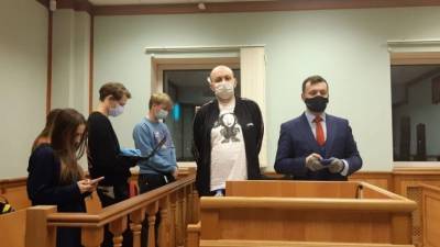 Сергей Смирнов - Главред «Медиазоны» рассказал об условиях содержания в спецприемнике - 5-tv.ru