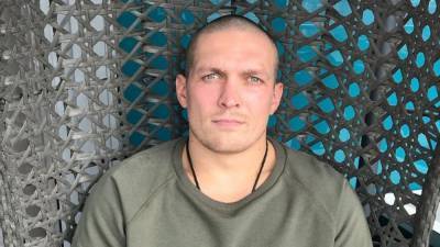 Александр Усик - Украинский боксер Усик рассказал, сколько зарабатывает на боях - polit.info
