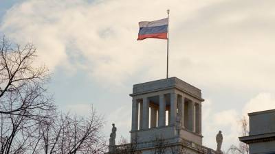 Посольство России в Берлине выразило протест в связи с высылкой дипломата из ФРГ - iz.ru - Москва - Берлин