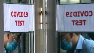 Вадим Покровский - Вирусолог оценил вероятность "третьей волны" коронавируса в России - crimea.ria.ru - Крым - Симферополь