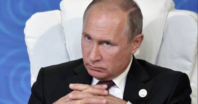 Владимир Путин - Алексей Навальный - Кремль хочет подкупить россиян соцвыплатами на выборах в Госдуму в сентябре 2021, – Reuters - focus.ua - Reuters