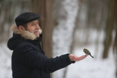 “Між небам і зямлёй вальсуе люты”. Зімовыя вершы Людмілы Кебіч - grodnonews.by