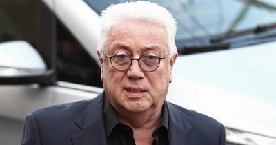 Иосиф Пригожин - Владимир Винокур - Винокур попросил у властей денег для артистов - ren.tv - Москва
