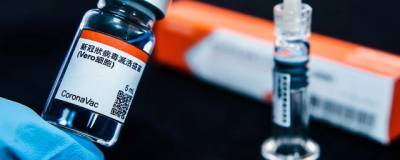 Китайский регулятор одобрил вакцину CoronaVac для иммунизации всех категорий граждан - runews24.ru - Турция - Бразилия - Индонезия