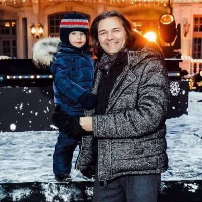 Дмитрий Маликов - Как время летит! Дмитрий Маликов празднует трехлетие сына - skuke.net