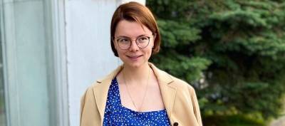 Евгений Петросян - Супруга Петросяна улетела отдыхать в Сочи без него и сына - runews24.ru - Сочи
