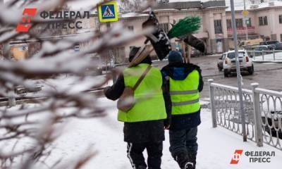 На Ямале волонтеры вызволили из снежного плена пенсионера - fedpress.ru - Салехард