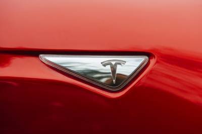 Tesla постаралась: цена биткойна взлетела выше $47 тыс. - zr.ru