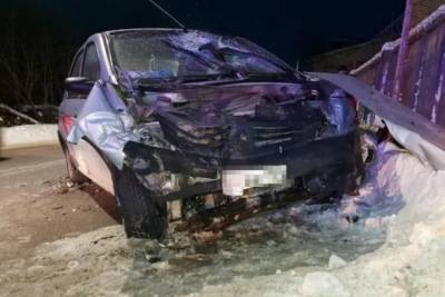 Пьяный водитель с ребенком попали в ДТП в Пскове - mk-pskov.ru - Псков