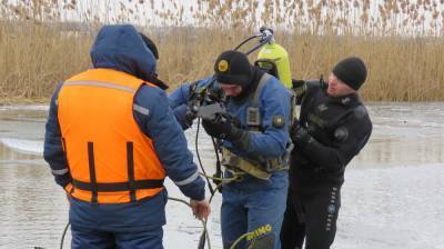Воронежские водолазы спустя день нашли сапог провалившегося под лёд 8-летнего мальчика - vestivrn.ru - Воронежская обл.