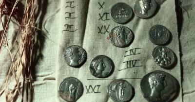 Археологи нашли редкий клад римских монет: на одной из них изображен сын Афродиты - focus.ua - Турция