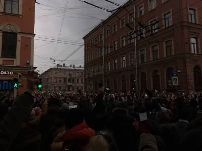 Алексей Навальный - Дмитрий Песков - Леонид Волков - В Кремле пригрозили потенциальным участникам новой акции в поддержку Навального - znak.com