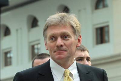 Владимир Зеленский - Дмитрий Песков - Песков оценил отказ Зеленского от вакцины РФ: Другим больше достанется - mk.ru