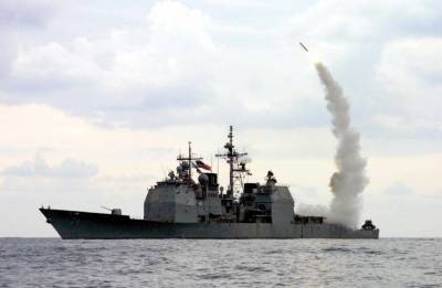 Американский эсминец выгнали из Южно-Китайского моря - politros.com - Китай - США