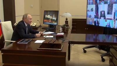 Владимир Путин - Путин заявил, что судебная система РФ сумела адаптироваться к новым условиям во время пандемии - piter.tv