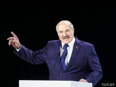 Александр Лукашенко - Владимир Кухарев - Лукашенко потребовал от протестующих заплатить за сломанное в Минске имущество - rosbalt.ru - Белоруссия - Минск