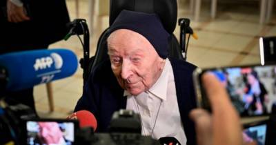 Во Франции победила коронавирус 116-летняя монахиня - dsnews.ua - Франция