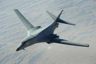США разместили стратегические бомбардировщики вблизи границы РФ - lenta.ua - Норвегия - США