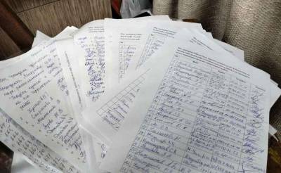 Первая часть подписей в защиту парка возле ЦУМа была сдана в Народную приемную президента - podrobno.uz - Узбекистан - Ташкент