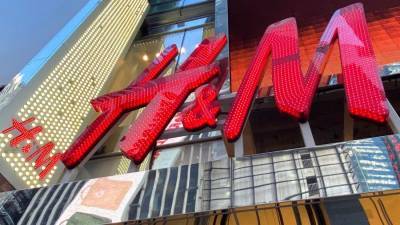 Источник сообщил о возбуждении дела против H&M в России за неуплату пошлин - iz.ru