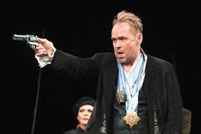Максим Аверин - Московский театр сатиры: премьера спектакля «Лес» оказалась успешной - argumenti.ru - Москва