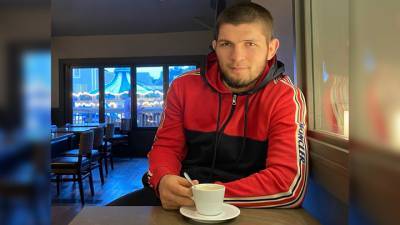 Хабиб Нурмагомедов - Хабиб Нурмагомедов: я отошел от дела, оставьте меня в покое - vesti.ru - Абу-Даби