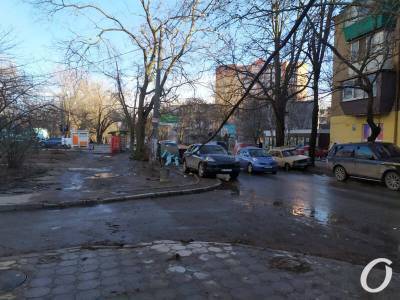 Непогода оборвала провода: куда обращаться одесситам? (фото) - odessa-life.od.ua - Одесса