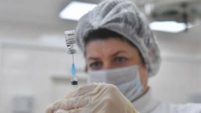 Россиян от 60 лет добавили в приоритетную группу по вакцинации от COVID-19 - polit.info