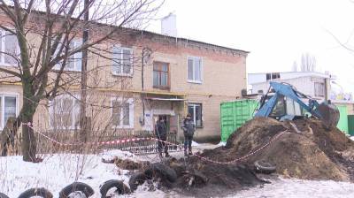 Коммунальная авария на 2 недели оставила без воды жилой дом в центре Воронежа - vestivrn.ru - Воронеж