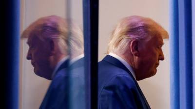 Дональд Трамп - В сенате США приступили к обсуждению импичмента Трампа - russian.rt.com - США - Вашингтон