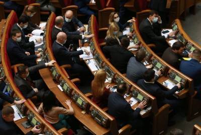 Юрий Витренко - Денис Шмыгаль - Планы Верховной Рады на 2-5 марта: Украинское "Арлингтонское кладбище", огнестрелы для дома и новый размер алиментов - kp.ua