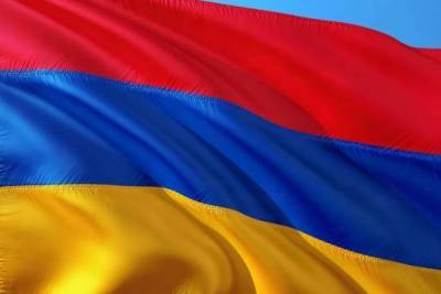 Никола Пашинян - Сторонники армянской оппозиции проникли в здание правительства - versia.ru - Ереван