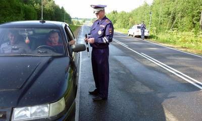 Алексей Навальный - «Антинавальный»: в Крыму сотрудники ГИБДД проверяют водителей на причастность к протестам - bloknot.ru - Крым
