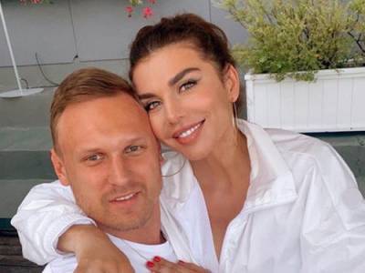 Анна Седокова - Янис Тимма - Муж Анны Седоковой пообщался в Риге с сыном - argumenti.ru - Рига - Латвия