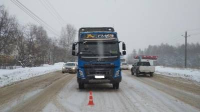Автоэксперт предложил сообщать водителям о переводе грузовиков со МКАД на ЦКАД по радио - nation-news.ru - Москва - Московская обл.