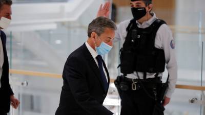 Николя Саркози - Азибер Жильбер - Защита оспорит приговор Саркози - russian.rt.com - Париж