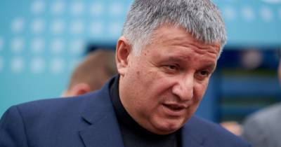 Арсен Аваков - Наталья Мосейчук - "Свирепствую, что зарплата полицейского — 8 тысяч гривен" — Арсен Аваков - tsn.ua