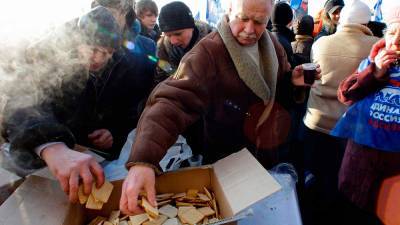 При нынешнем политическом курсе, народ в России останется бедным - apral.ru