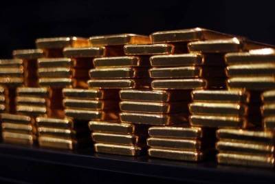 Фьючерсы на золото подорожали в ходе американских торгов - smartmoney.one - Reuters